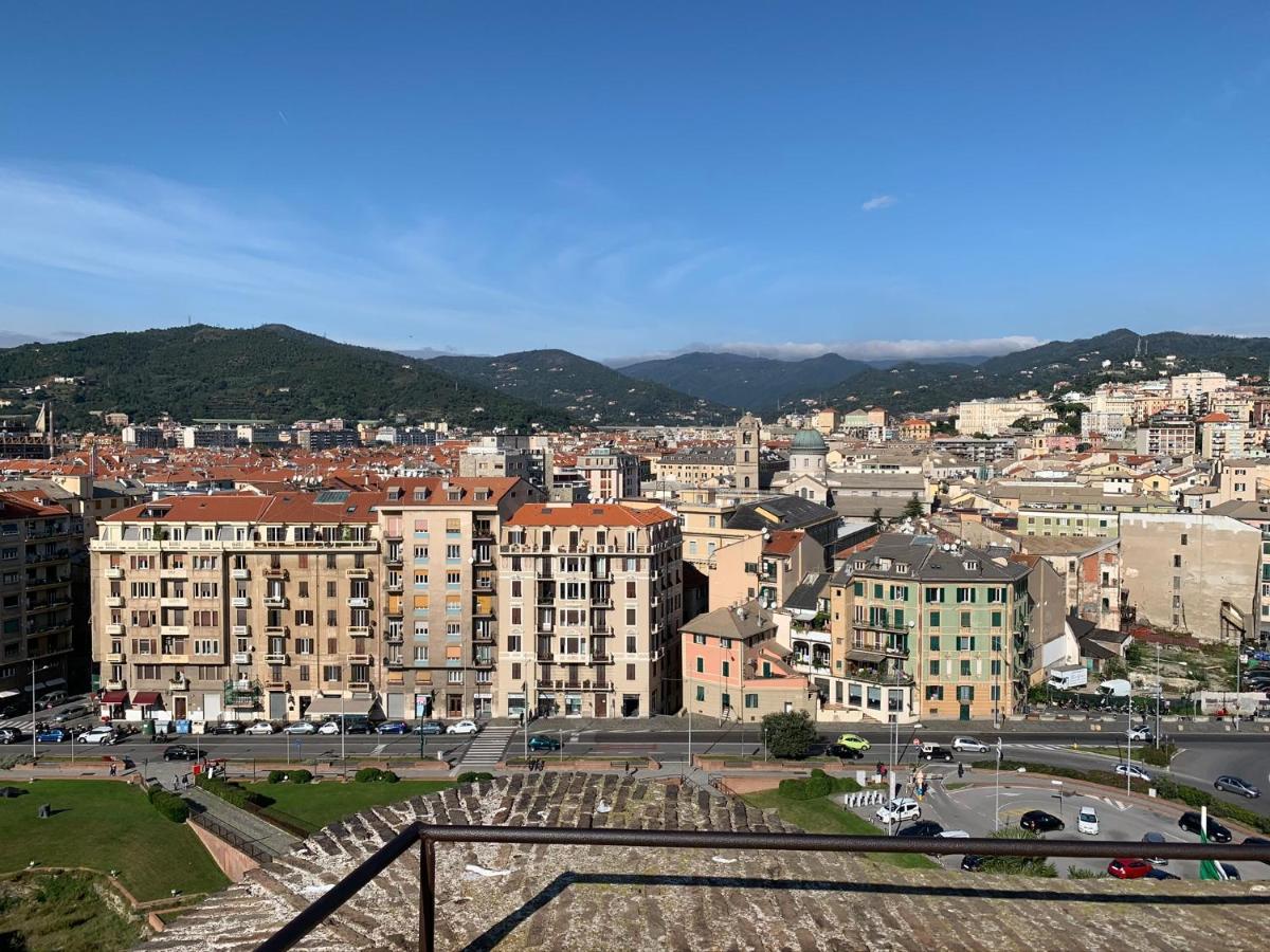 Appartement Il Nido Del Gabbiano à Savone Extérieur photo